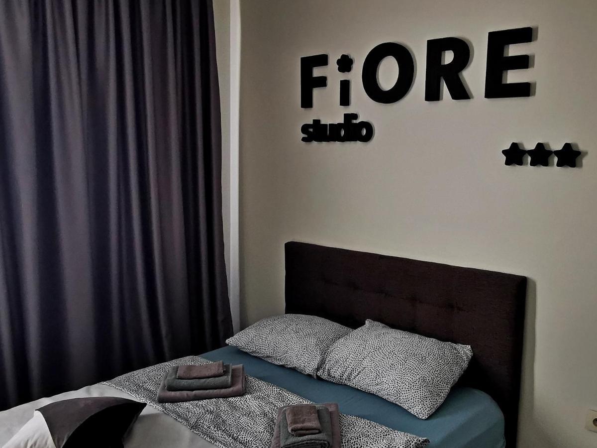 Fiore Self Check-In Осиек Экстерьер фото